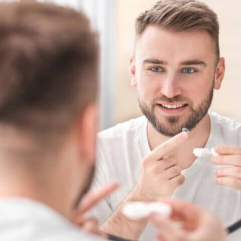 The Ultimate Guide To Choosing the Best Contact Lenses for Astigmatism