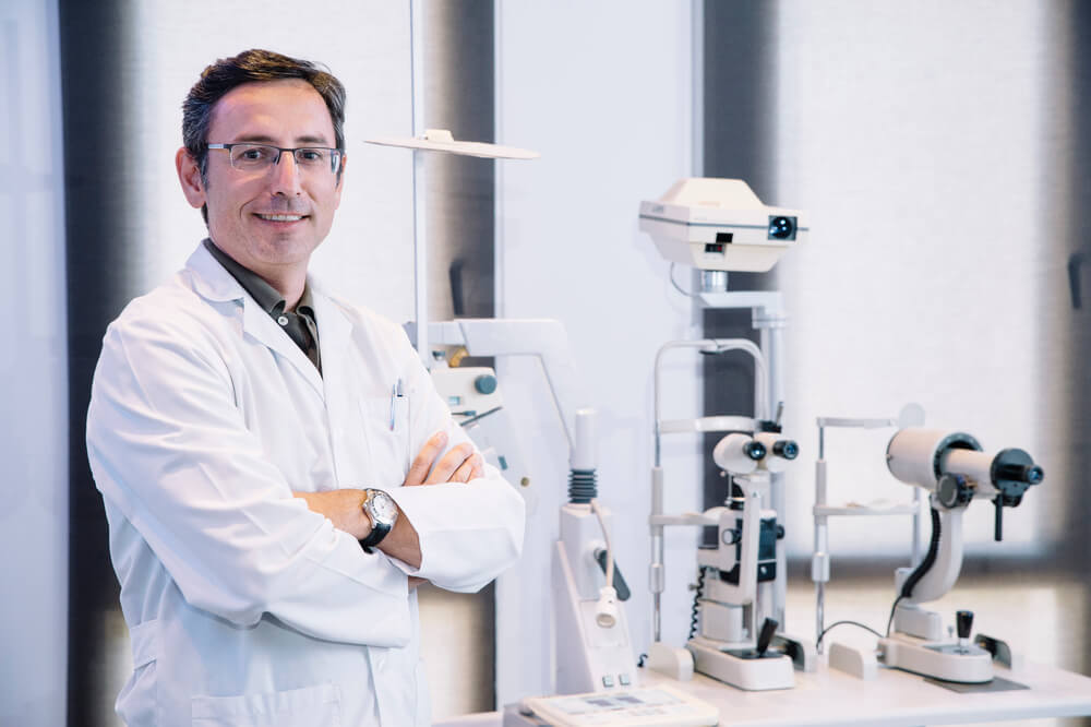 Optometrist with equipment